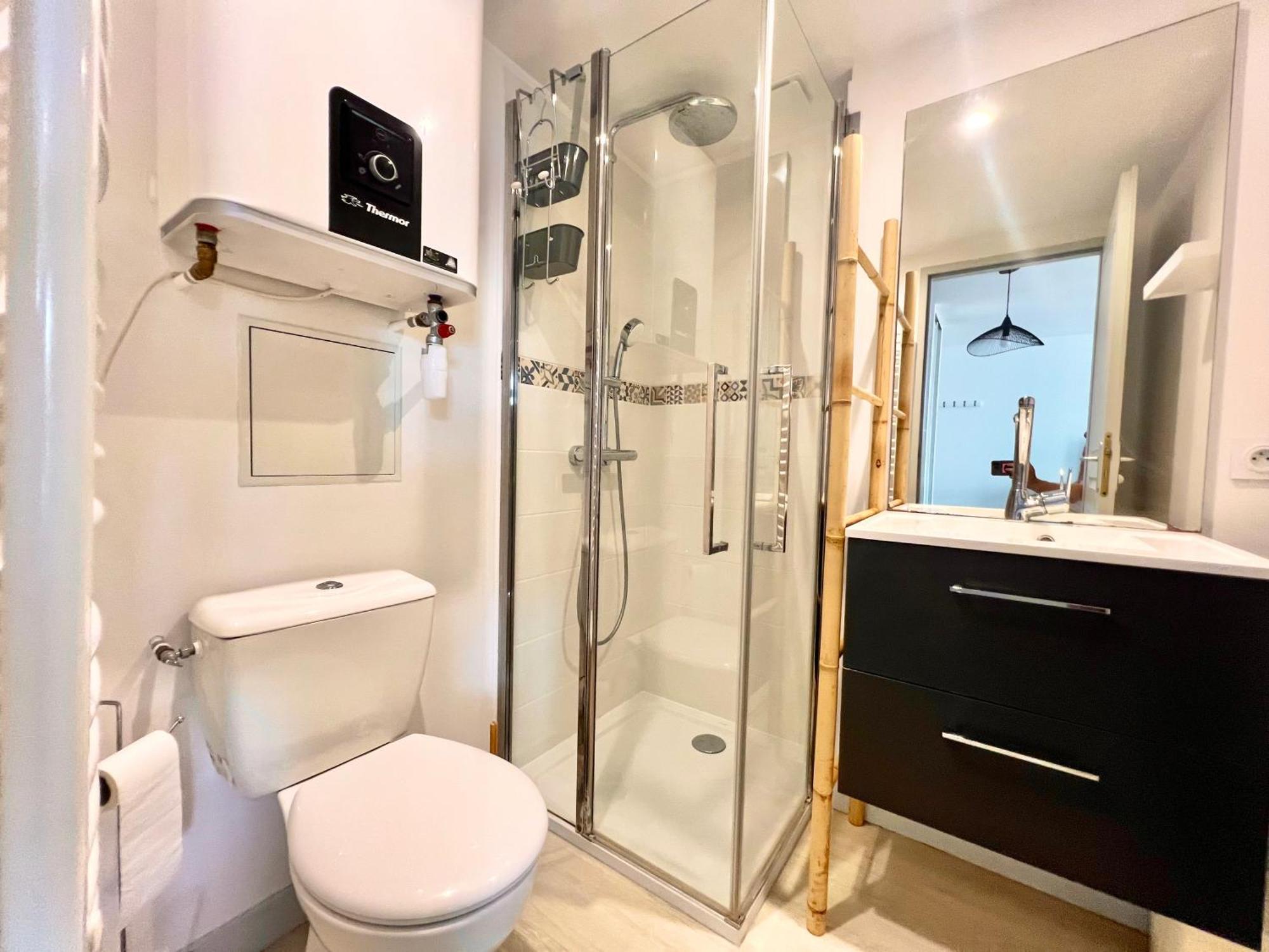 Repaire Central - Chic & Moderne - Wifi Gratuit - Parfaitement Equipe - Centre-Ville Historique La Rochelle  Ngoại thất bức ảnh
